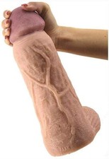 Dildo realistico enorme